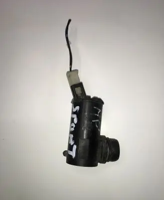 Mitsubishi Pajero Sport I Windscreen/windshield washer pump 8603101260
