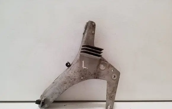 Polestar 2 Hybrid/electric vehicle battery bracket 32263392