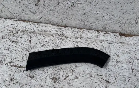 Jeep Grand Cherokee Front arch trim 