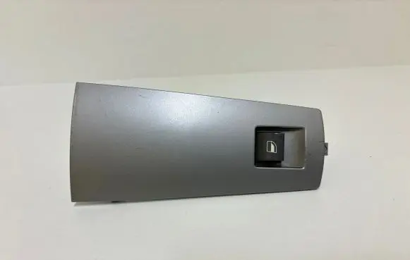 BMW 7 E65 E66 Electric window control switch 8379597 05337A100