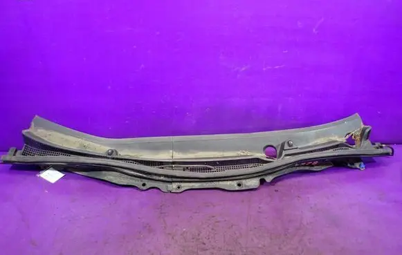 Mazda 2 Wiper trim 