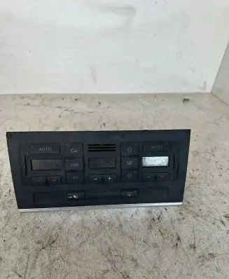 Audi A4 S4 B6 8E 8H Climate control unit 8E0820043AA