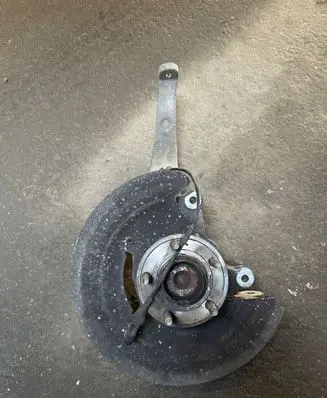 Jaguar XF X250 Front wheel hub AS17M0 AMM9