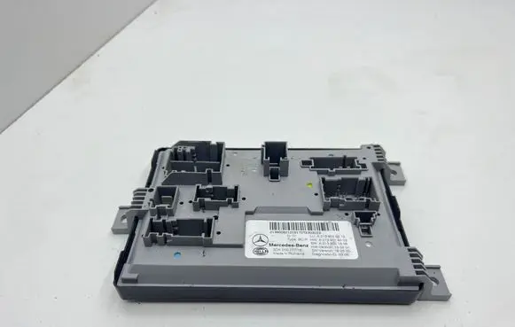 Mercedes-Benz E W238 SAM control unit A2139014003