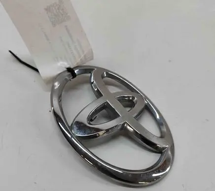 Toyota Sienna XL20 II Manufacturer badge logo/emblem 7544108020