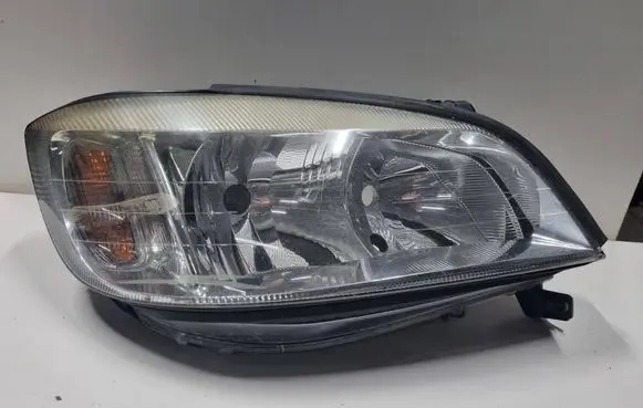 Opel Zafira A Headlight/headlamp 89100055