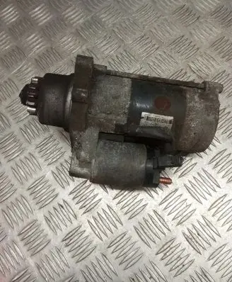 Nissan Almera N16 Starter motor 23300WD001 M008T71371