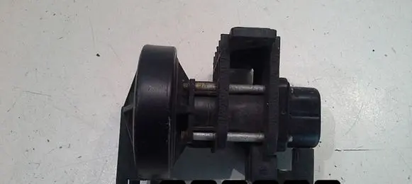 Audi A6 S6 C4 4A Turbo solenoid valve 357906283