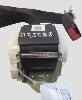 Audi A3 S3 A3 Sportback 8P Middle seatbelt (rear) 33035173 8P0857740B 33054749A