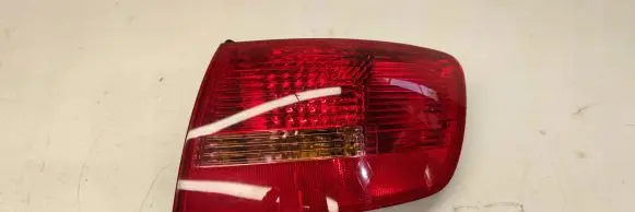 Audi A6 S6 C6 4F Rear/tail lights 4F9945096