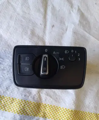 Volkswagen PASSAT B8 Light switch 3G0941633 1312141675 271780
