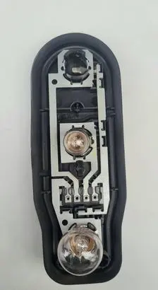 BMW 5 E39 Tail light bulb cover holder 8371324 393440 D21WW