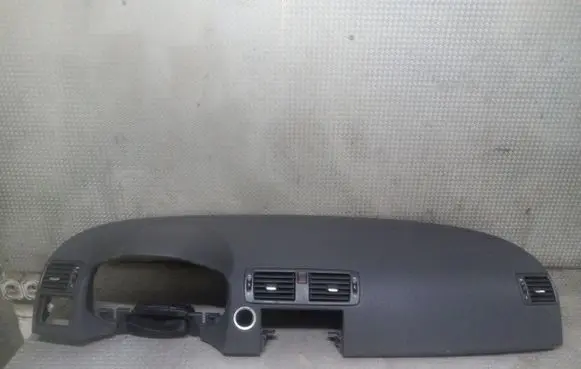Volvo C30 Dashboard 0P000003 01CB7K0407