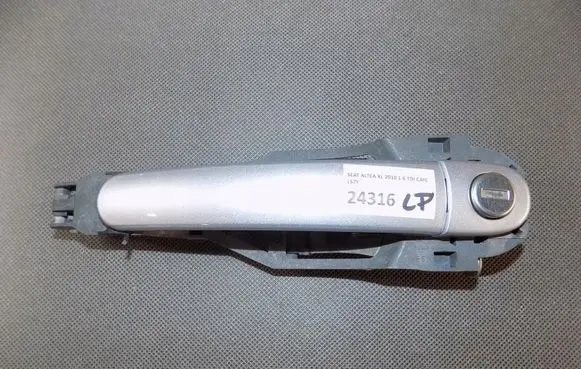 Seat Altea XL Front door exterior handle