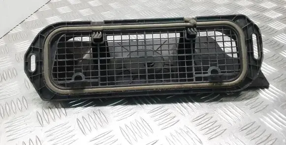 Volvo XC40 Air micro filter air duct channel part 31479507 31854850