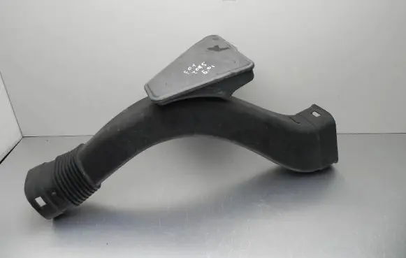 BMW 7 F01 F02 F03 F04 Air intake hose/pipe 7577472 VD9454