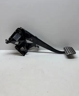 Mercedes-Benz Vito Viano W447 Brake pedal A4472901301 A1702900182