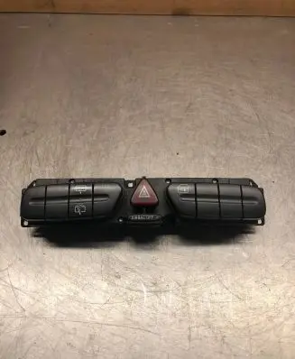 Mercedes-Benz C W203 Hazard light switch 2038218258 30275486001 3306370201