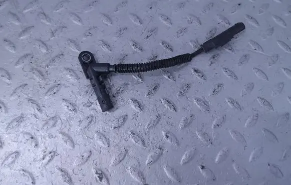Toyota ProAce City Crankshaft position sensor 9810375980