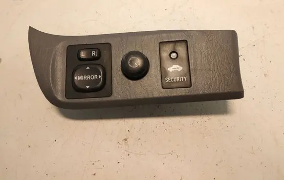 Toyota RAV 4 (XA20) Wing mirror switch 5544642020