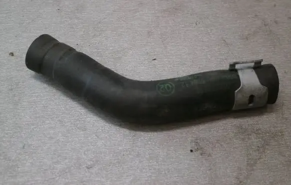 Mercedes-Benz ML W163 Engine coolant pipe/hose 6282030982