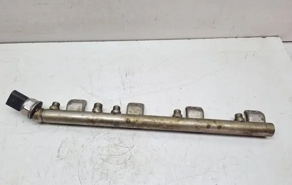 BMW 7 F01 F02 F03 F04 Fuel main line pipe 7537319
