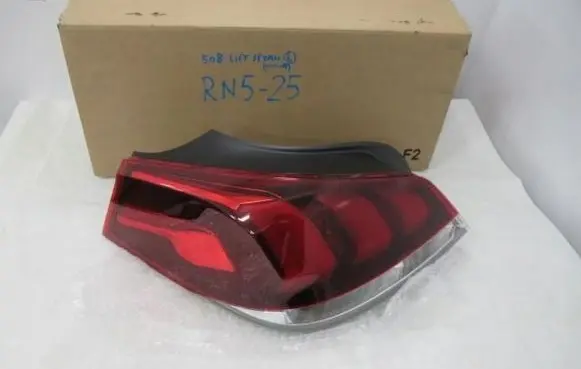 Peugeot 508 Rear/tail lights 9807242780
