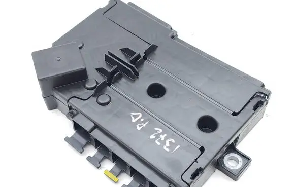 Mercedes-Benz GLC AMG Battery relay fuse A2135406200 4183 N51780