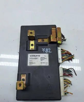 Volvo S40, V40 Comfort/convenience module 30896697 3817900210