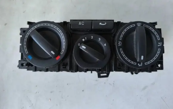 Volkswagen Transporter - Caravelle T5 Climate control unit 7H0820045R9B9