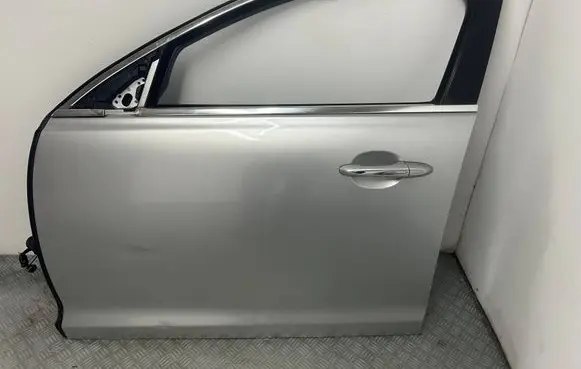 Jaguar XJ X351 Front door