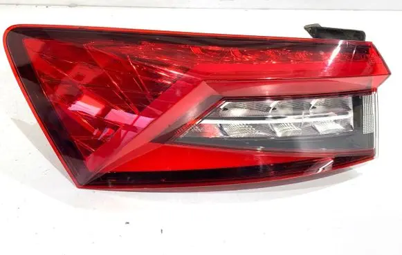 Skoda Kodiaq Rear/tail lights 565945207A