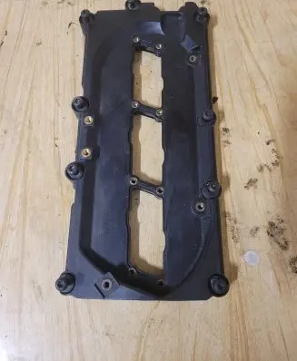 Audi A6 S6 C6 4F Rocker cam cover 