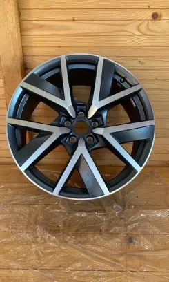Volkswagen Touareg III R20 alloy rim 760601025R