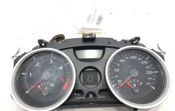 Renault Megane II Speedometer (instrument cluster) 8200720321