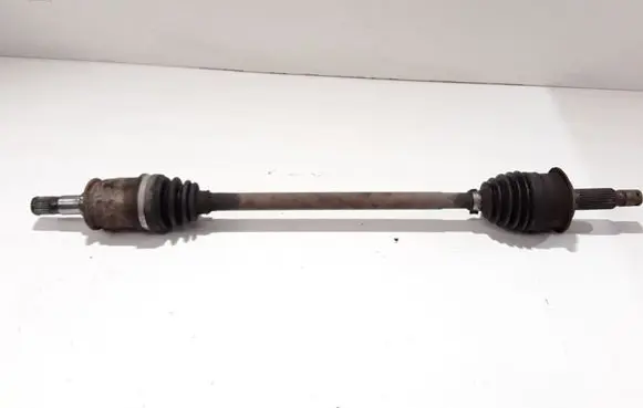 Rear driveshaft