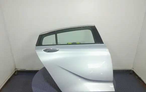 Rear door