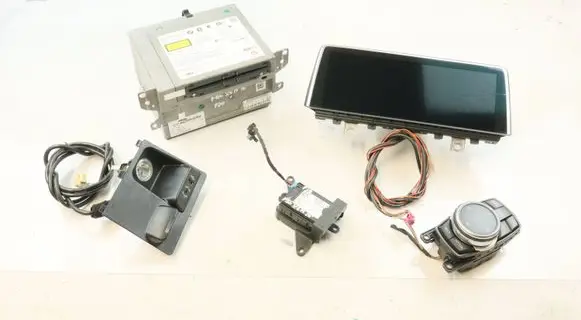 BMW X6M F86 Radio/CD/DVD/GPS head unit 6819953 65126819953 9347470