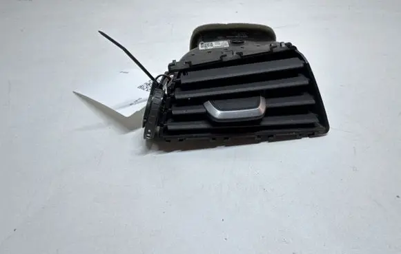BMW 5 G30 G31 Dashboard side air vent grill/cover trim 9329545 09877