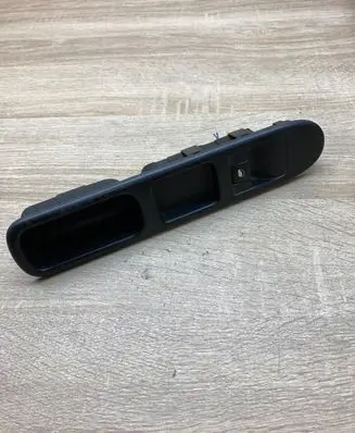 Peugeot 307 Electric window control switch 96351625XT