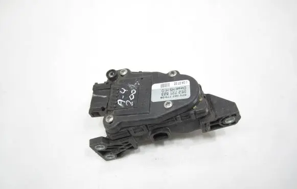 Audi A4 S4 B7 8E 8H Pedal assembly 8E2721523 6PV00777008 04070