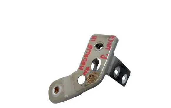 Renault Megane III Fender mounting bracket 6418003B