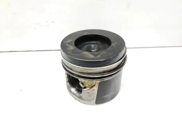 BMW 3 E90 E91 Piston 0843C