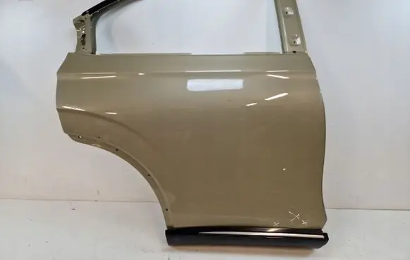 Honda HR-V Rear door