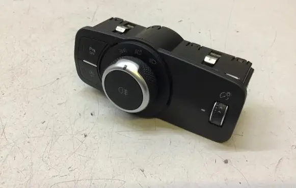 Alfa Romeo Stelvio Light switch 01561294240