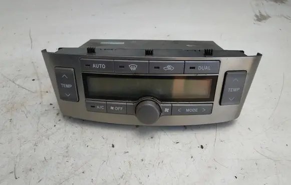 Toyota Avensis T250 Climate control unit 5590205050G 5590005160