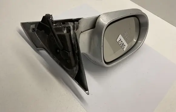 Mercedes-Benz CLK A209 C209 Front door electric wing mirror 332201 332203