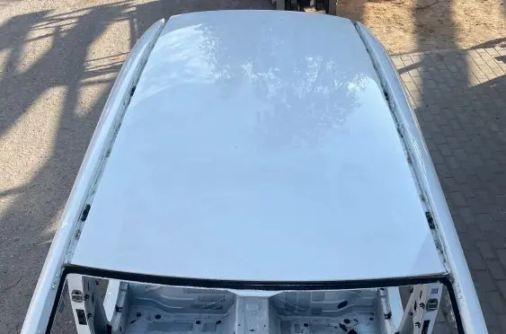 Mercedes-Benz EQC Roof 