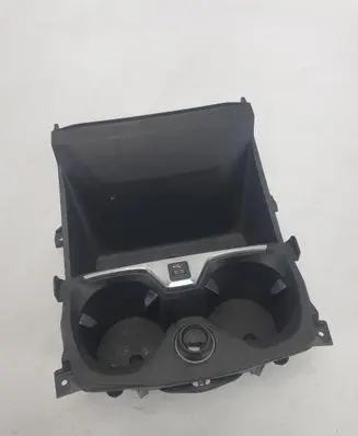 BMW 2 F44 Dashboard storage box/compartment 2081567