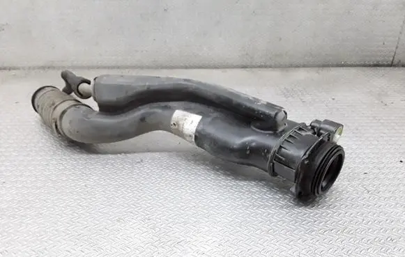 Nissan Primastar Fuel tank filler neck pipe 